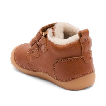 Lasten turkisvuoriset  paljasjalka ensiaskelkengät -Cognac- Carter Lamb Bisgaard 
