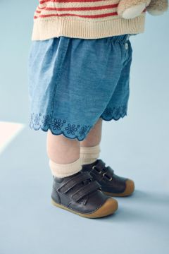 Tarralliset ensiaskelkengät-musta-Petit Bundgaard 