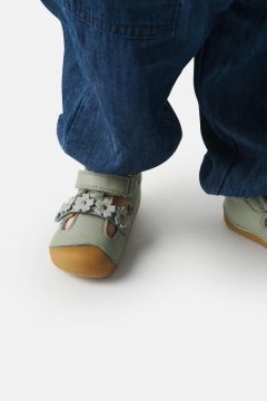 Lasten ensiaskelsandaalit-Sage-Petit Summer Flower Bundgaard 