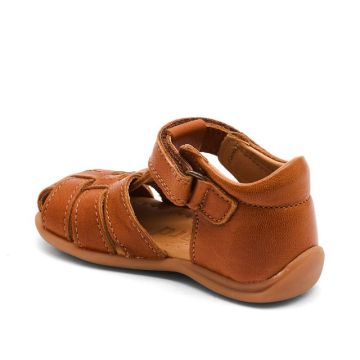 Pikkulasten sandaalit -cognac - Carly Bisgaard 