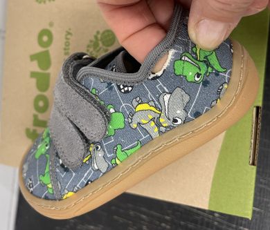 KIRPPIS Lasten paljasjalka kangastennarit -DINO- Froddo 
