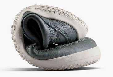 Lasten PJ nilkkurit- Dark Shadow - GOBI Boot  Juniors- Vivobarefoot 